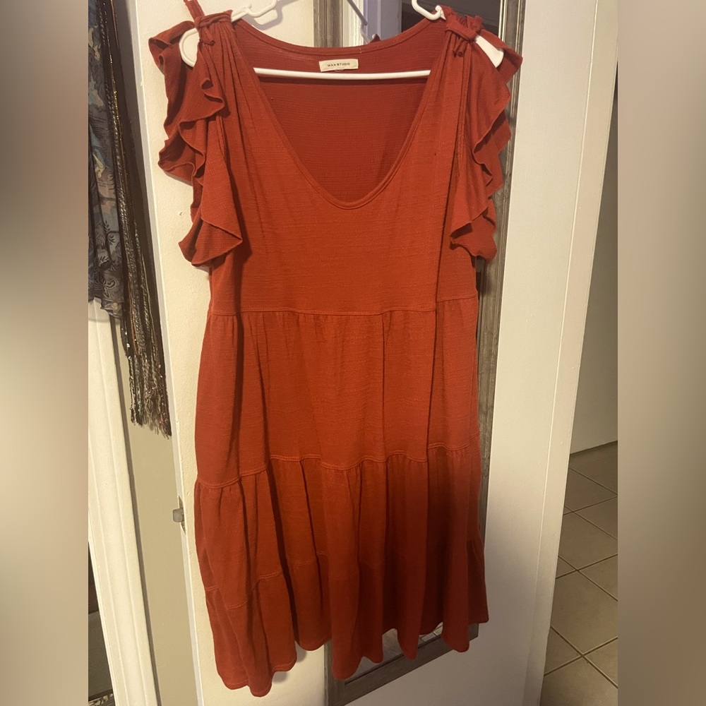 Ruffled, layers dress. Size XL